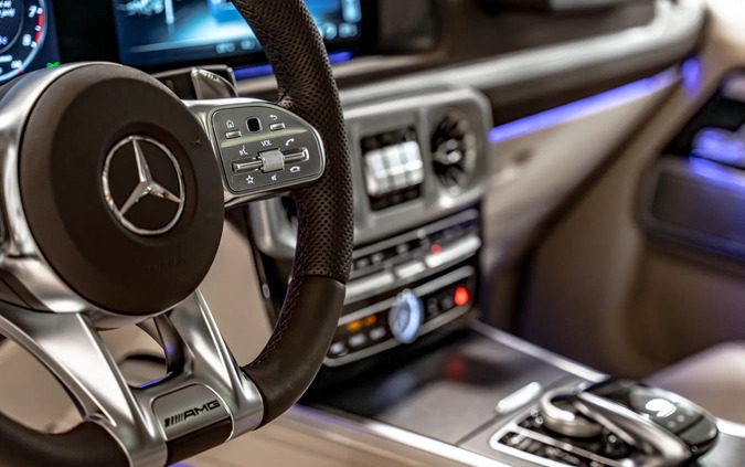 Mercedes-Benz Klasa G cena 1090000 przebieg: 4000, rok produkcji 2022 z Biała małe 742